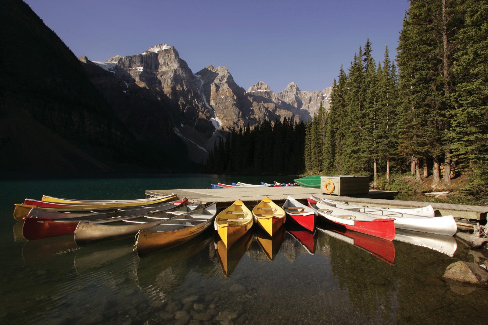 Moraine Lake Lodge Canoes