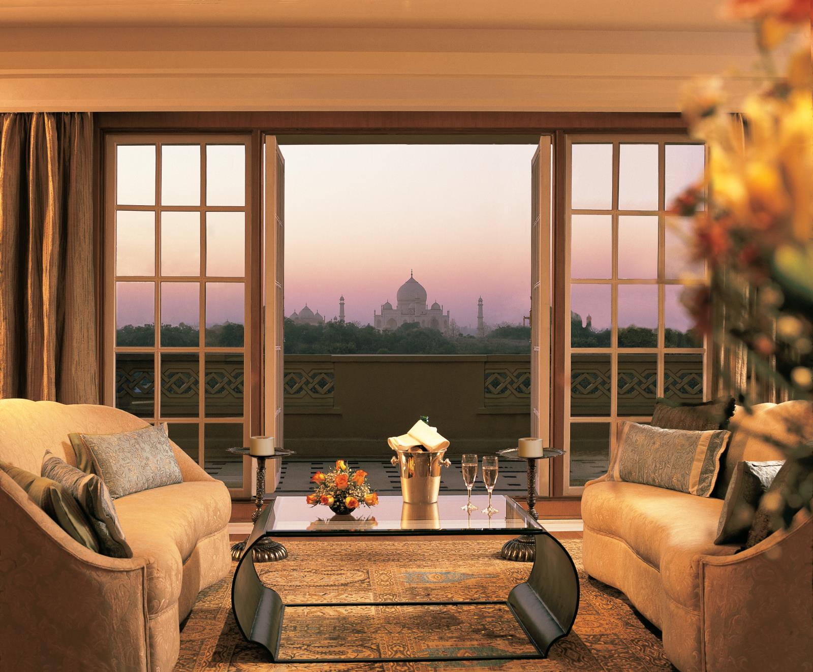 Konihoor Suite Living Room Balcony  - The Oberoi Amarvilas