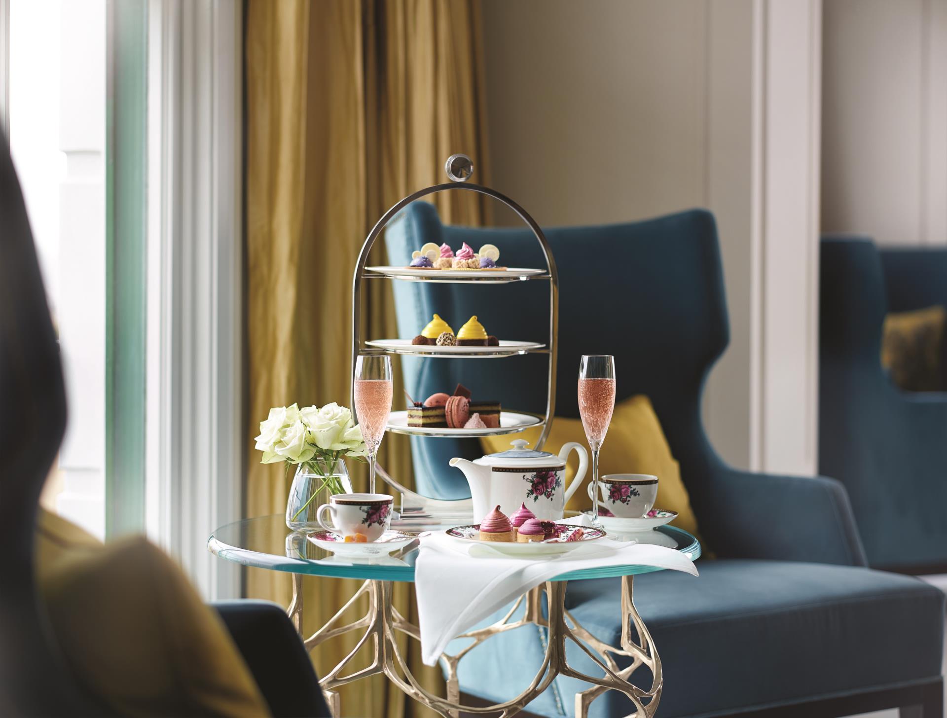 Afternoon tea at Palm Court - The Langham