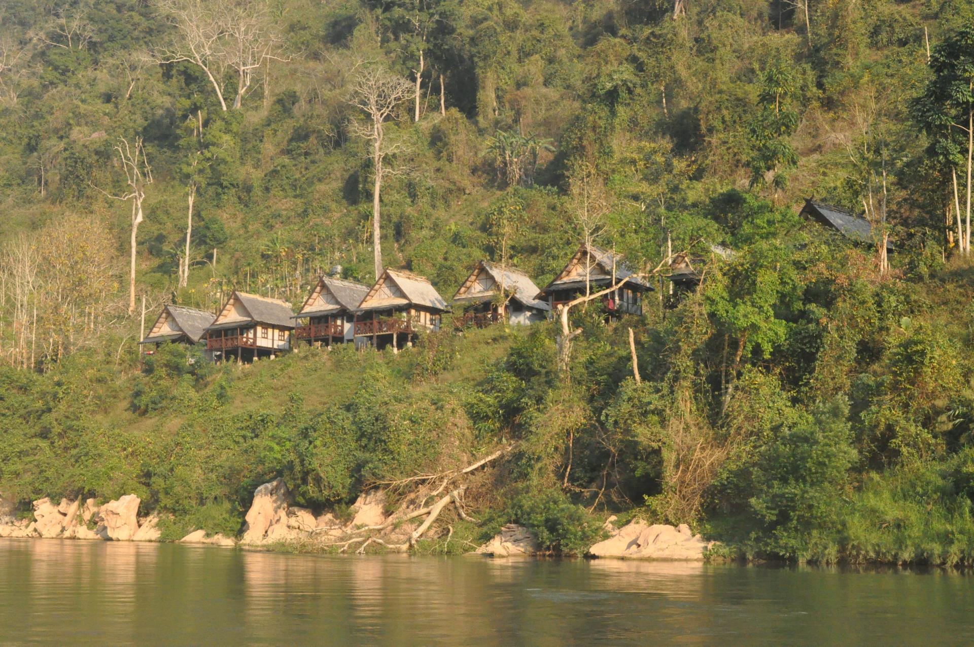 Setting  - Nong Kiau Riverside