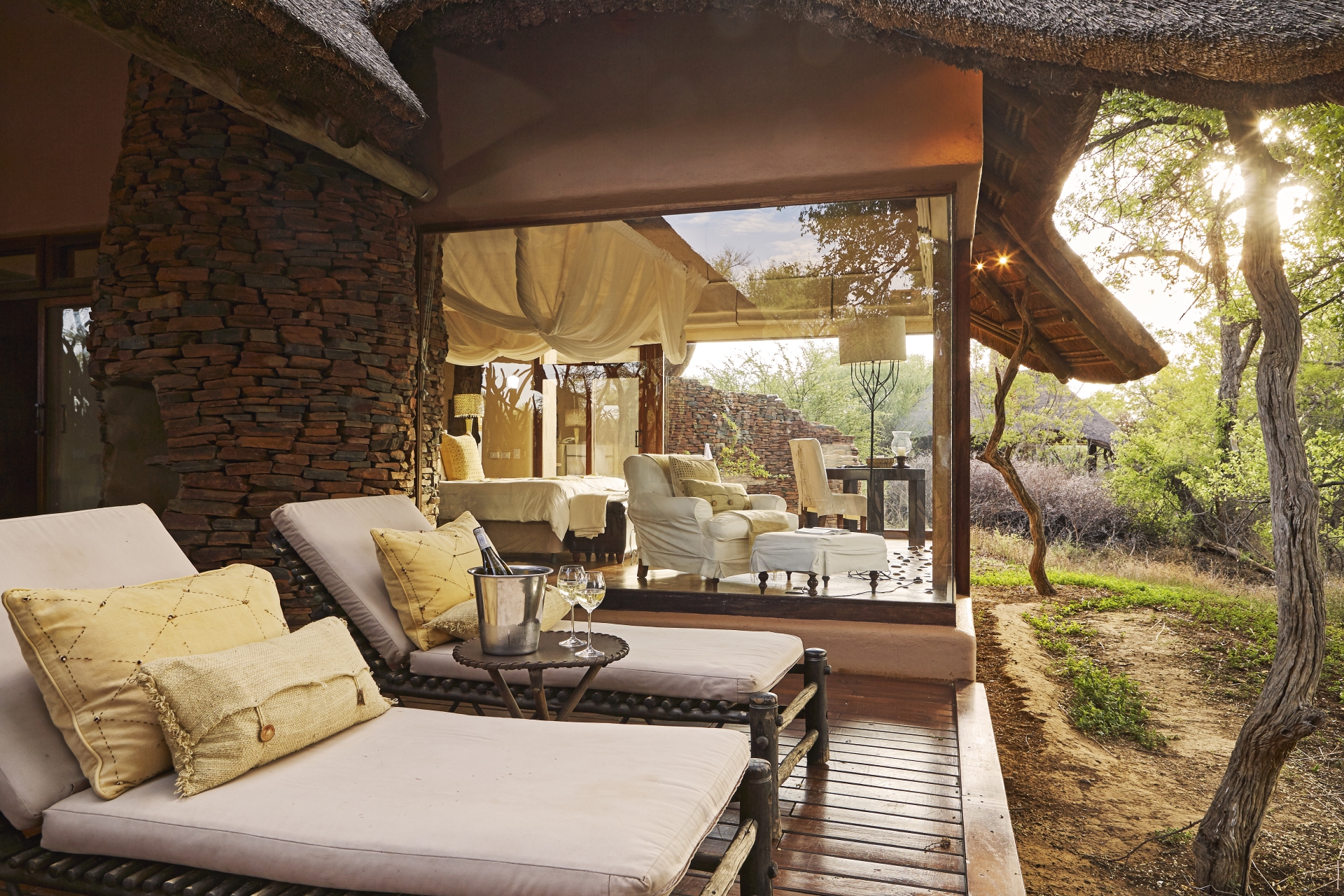 Veranda - Makanyane Safari Lodge