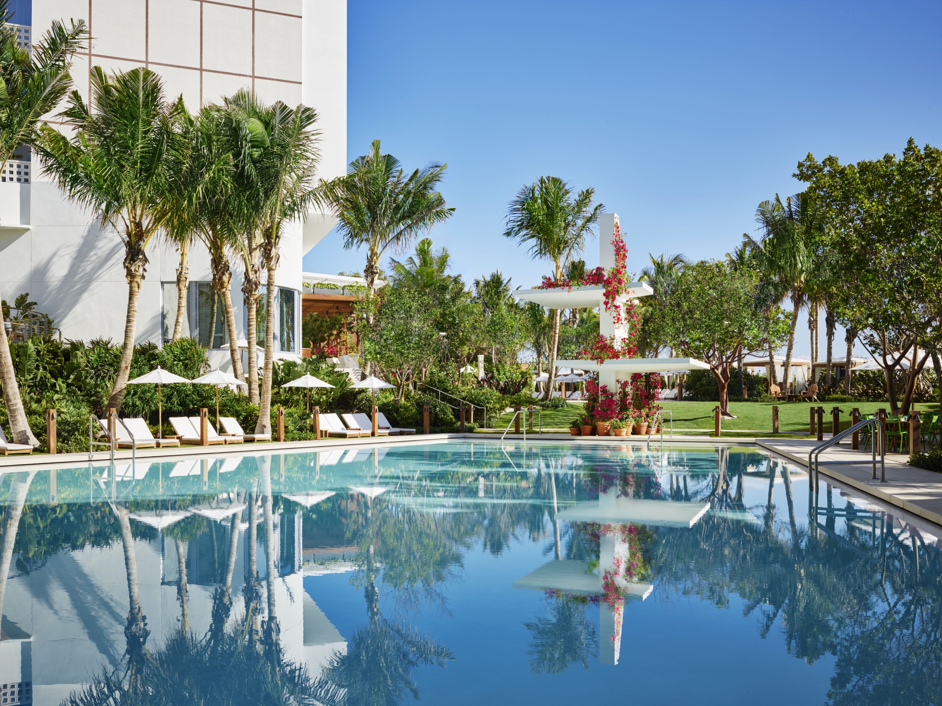 Pool - The Edition Miami Beach