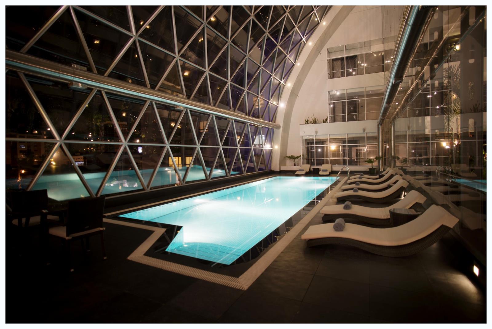 Indoor swimming pool, Casa Grande Hotel