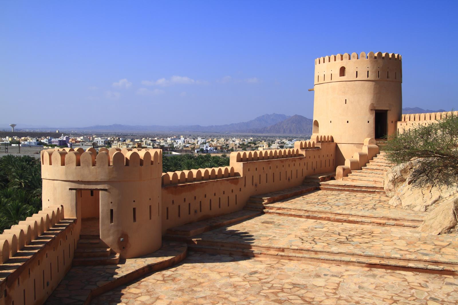 Luxury Oman Holidays - Fort