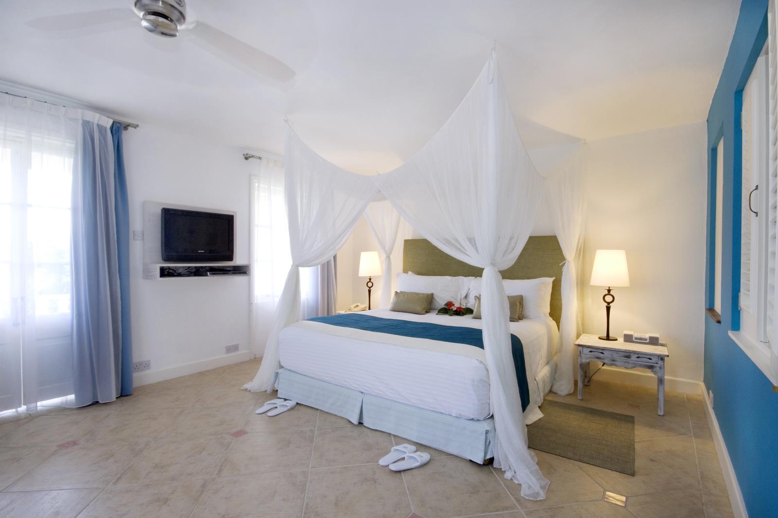 Cotton House deluxe suite - Beautiful Barbados and Magical Mustique