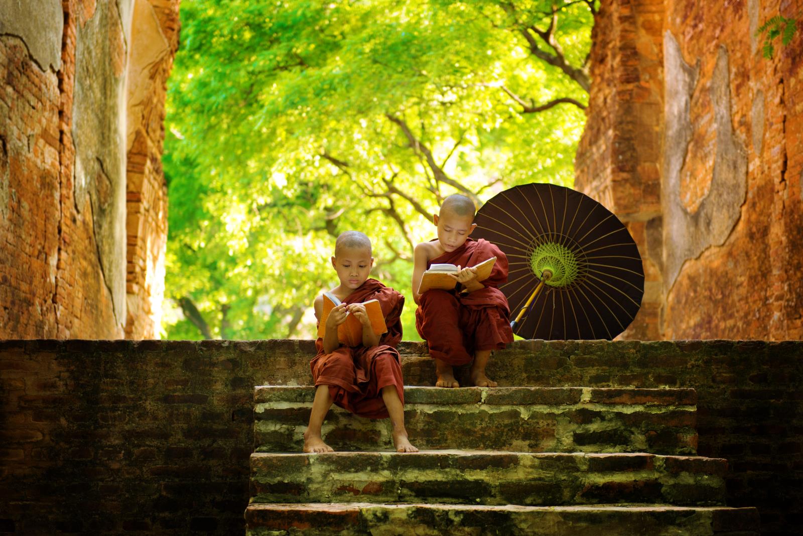Young Monks - Family Holiday to Burma for Teenagers
