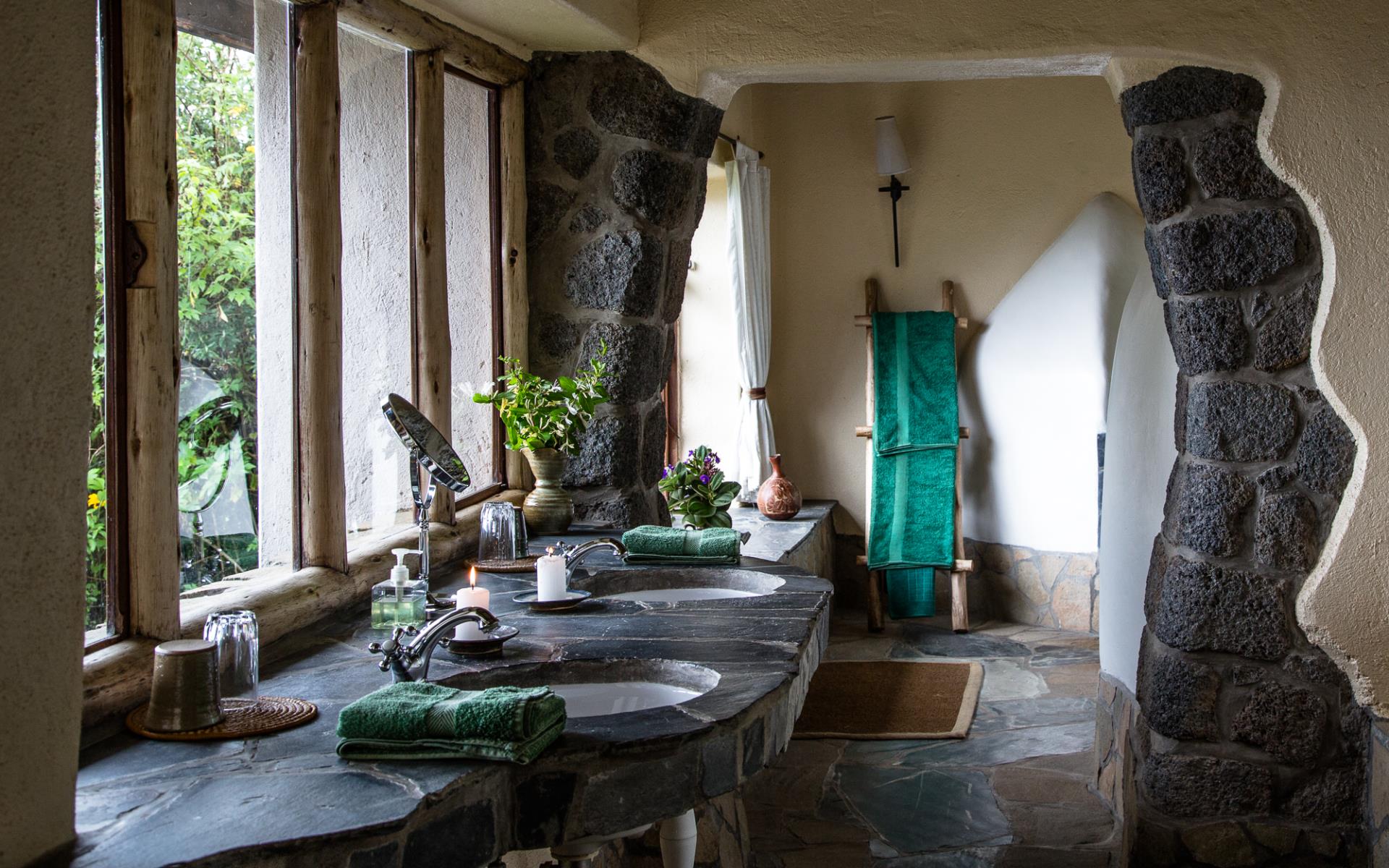 Bathroom - Volcanoes Virunga Lodge