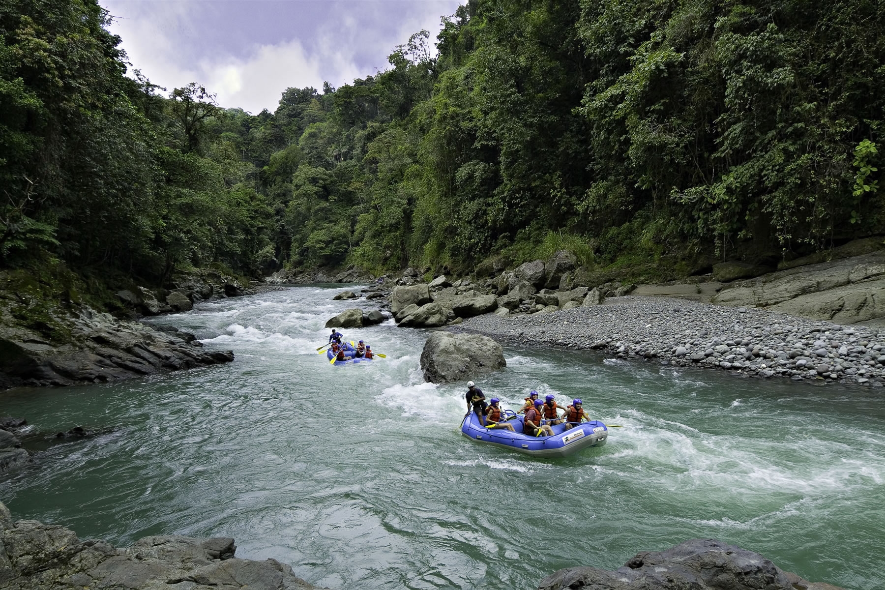 Pacuare Rafting - Costa Rica for Teenagers