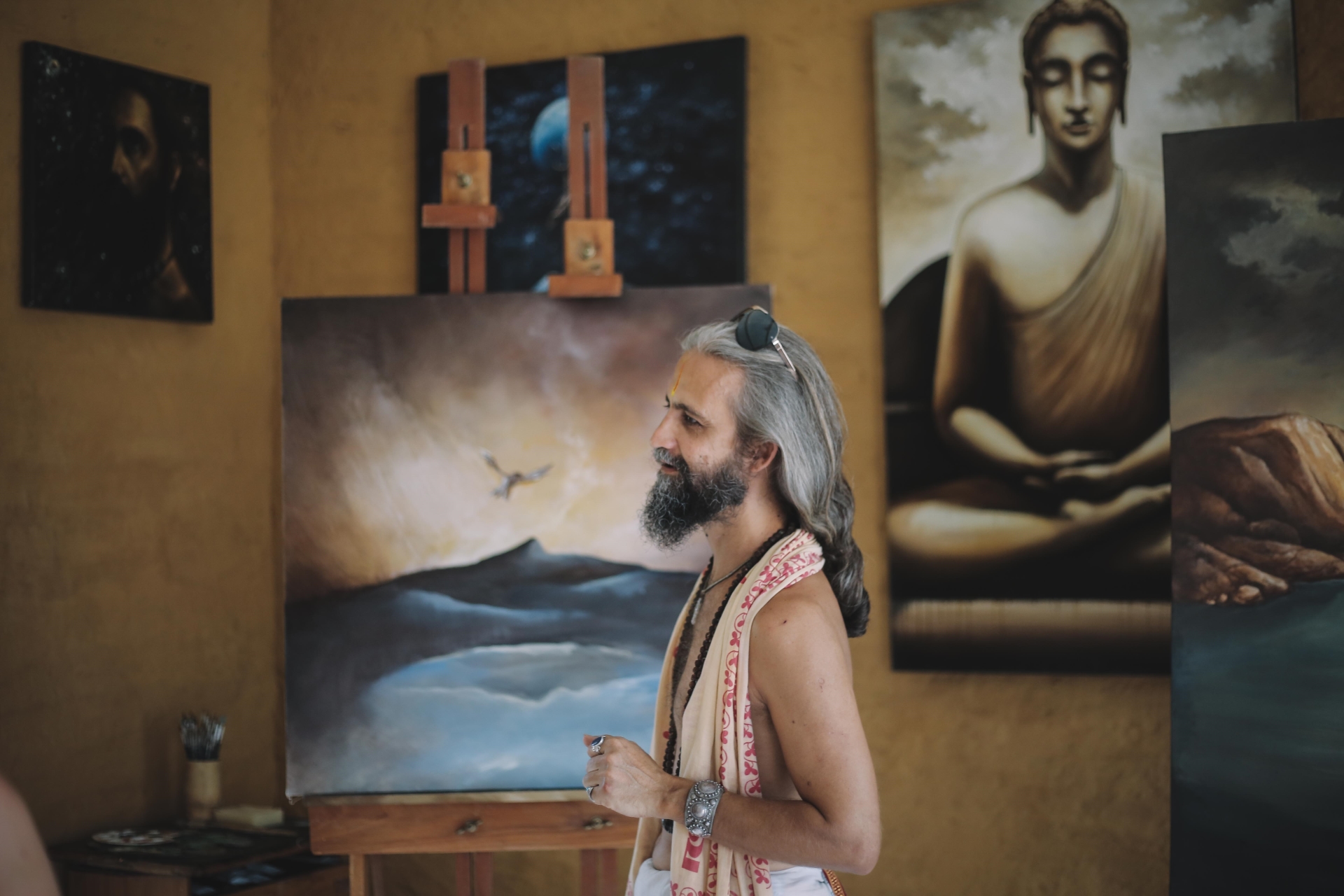 Visit an Artist's Home - Sri Lanka in Style