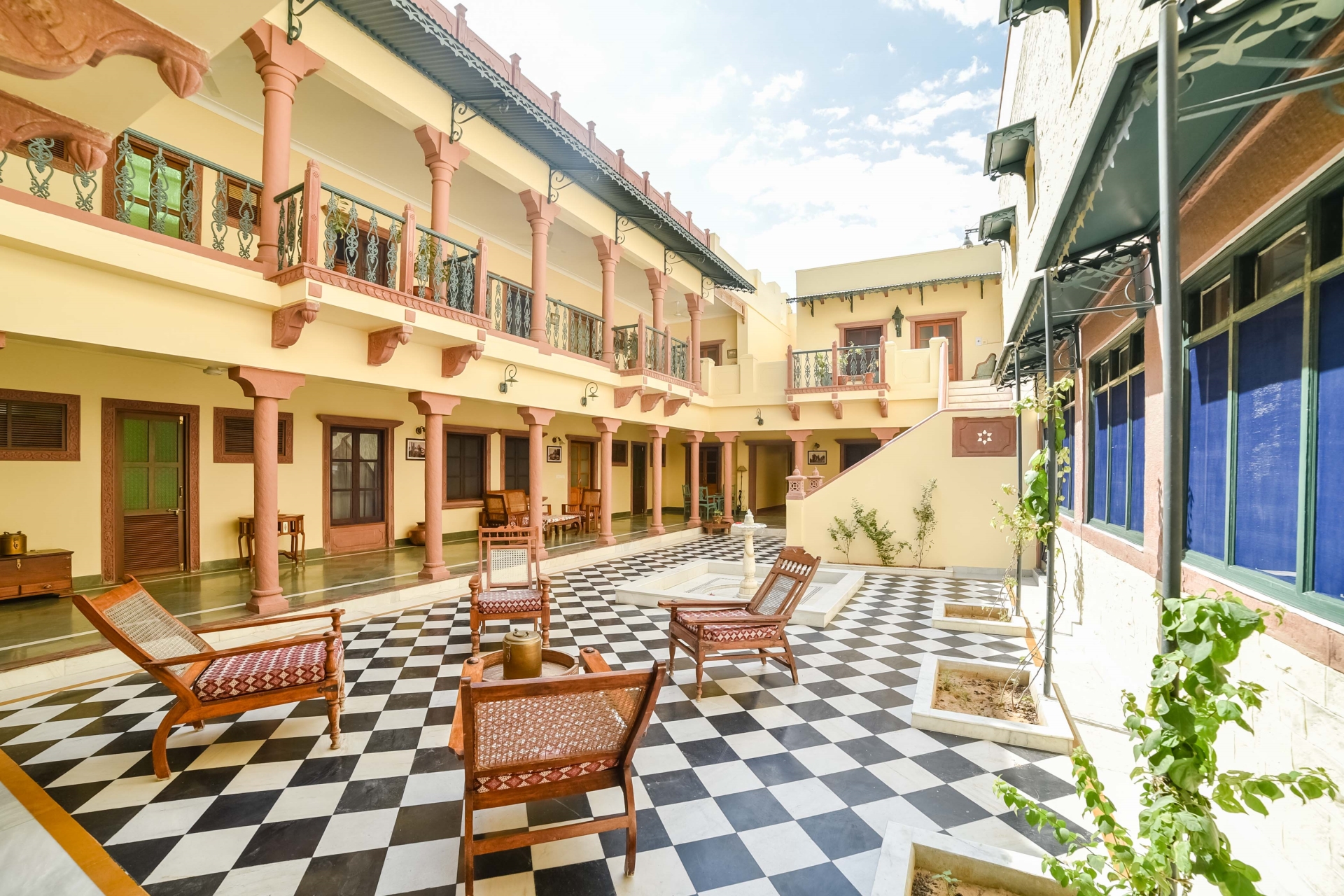 Courtyard - Ratan Villas