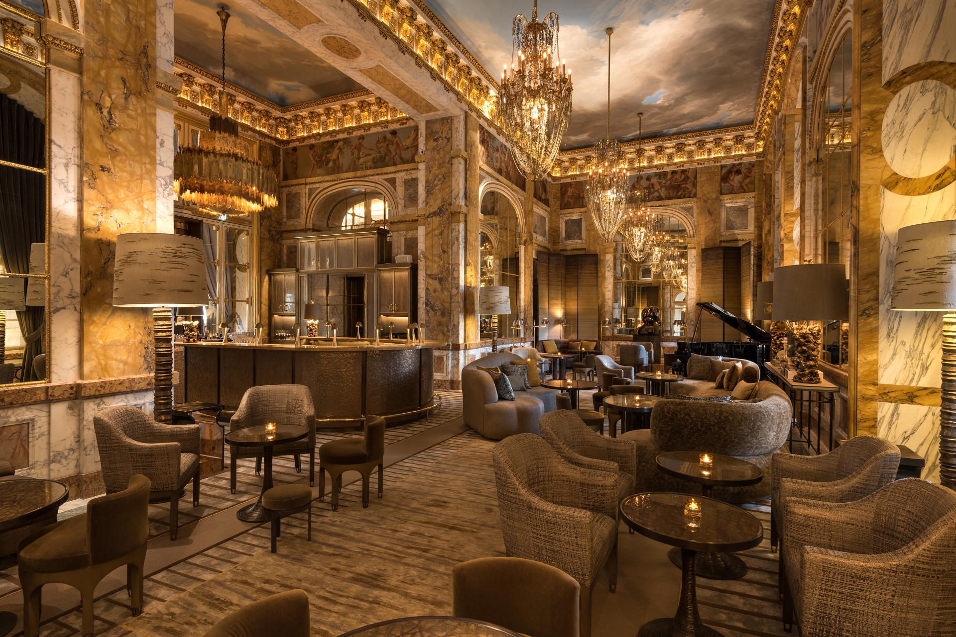 Bar Les Ambassadeurs - Hotel de Crillon, A Rosewood Hotel
