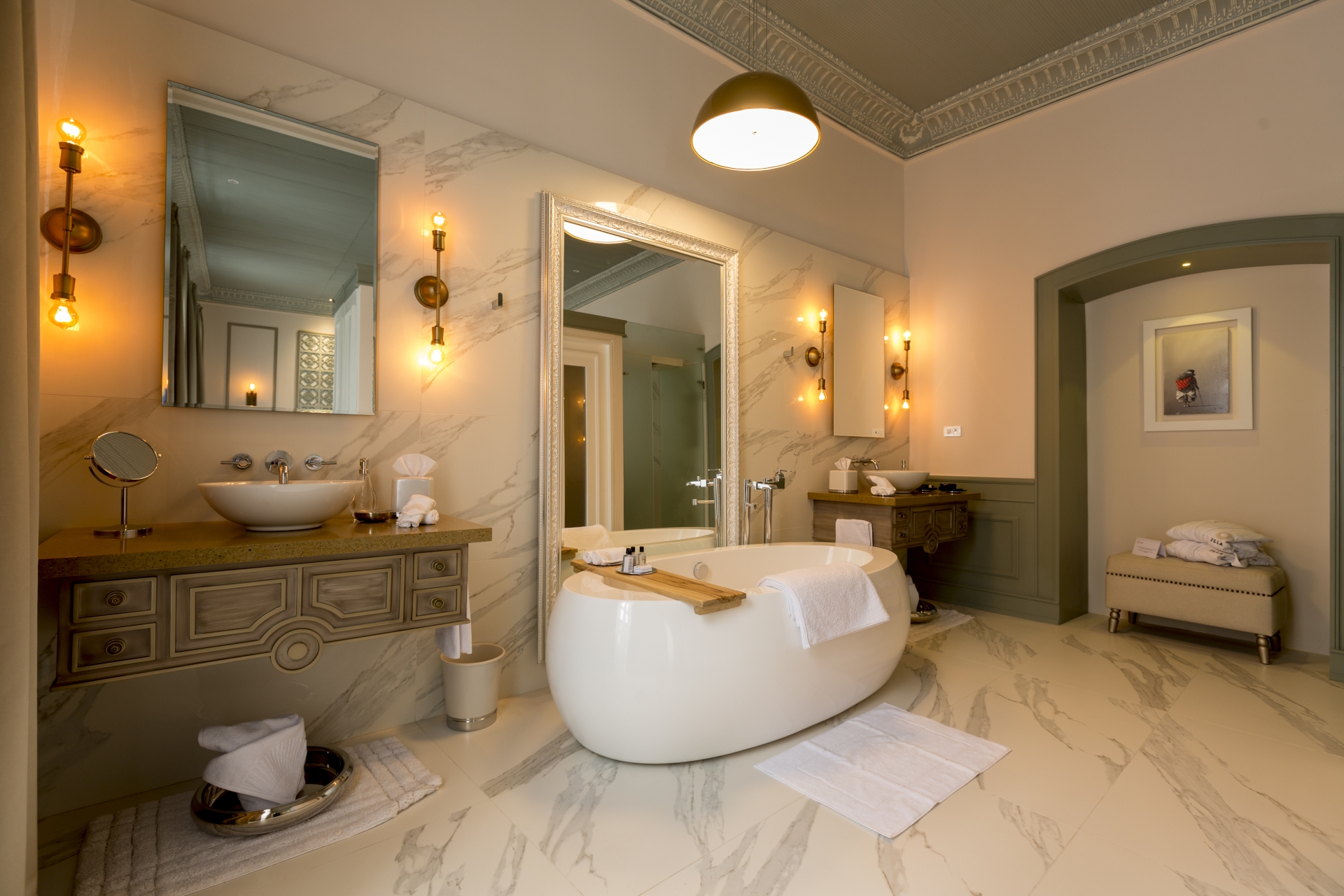 Junin Suite bathroom - Illa Experience Hotel