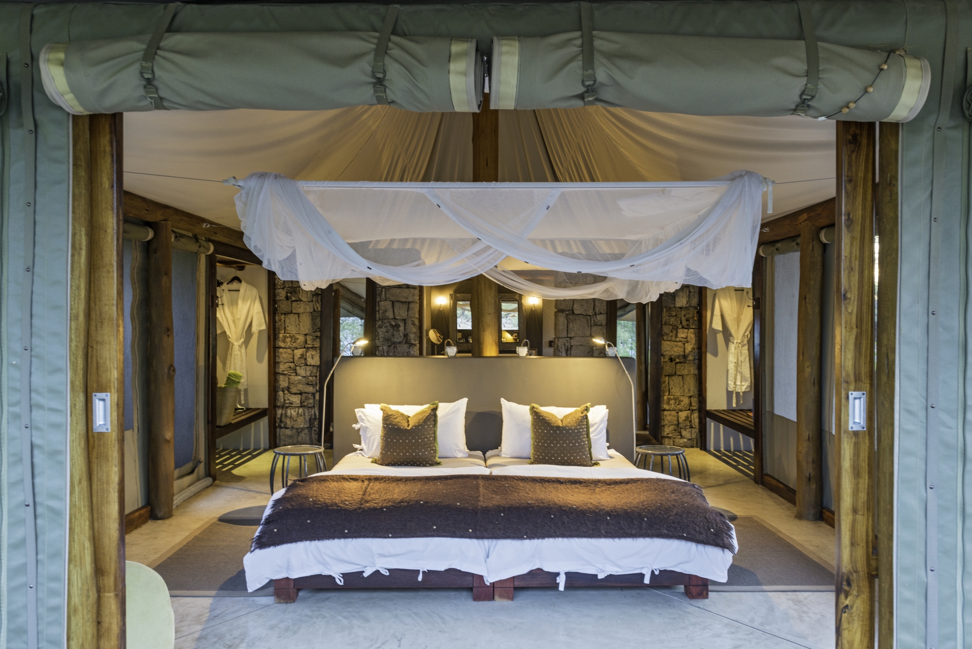 Bedroom - Onguma Tented Camp