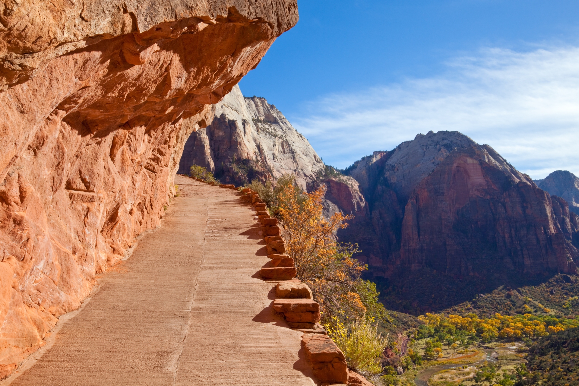 Hiking in Zion - Southwest & Southern California for Families