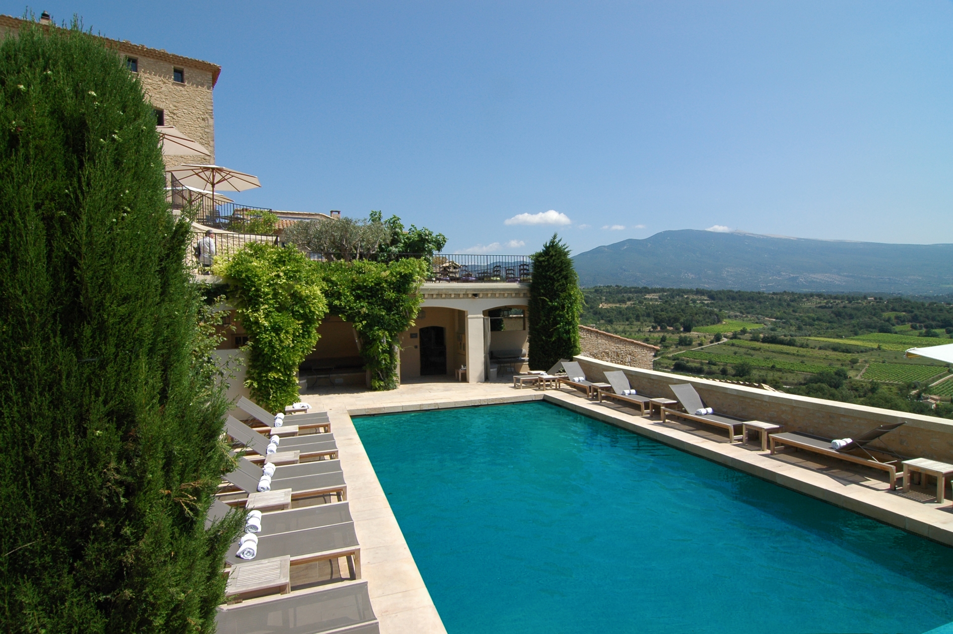 Pool view - The South of France in style