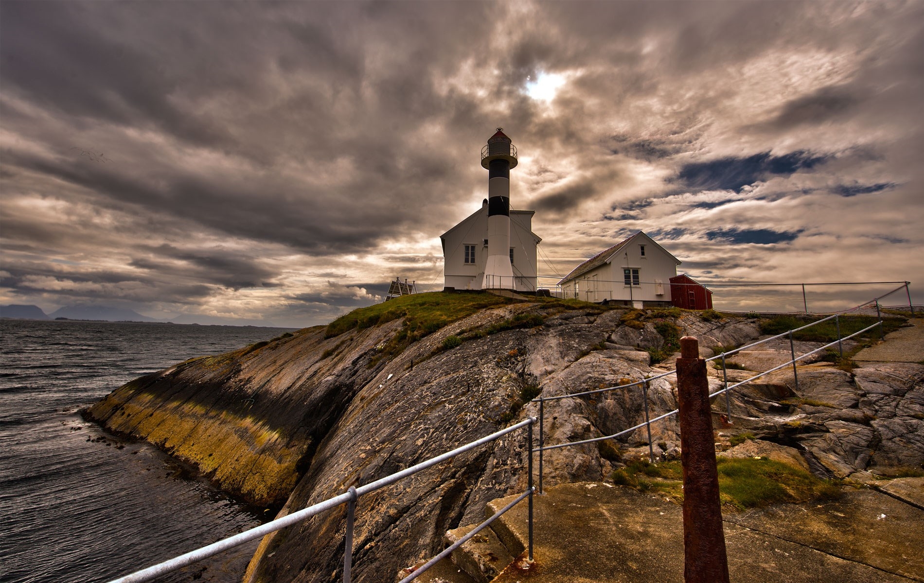 Flatlesa Lighthouse