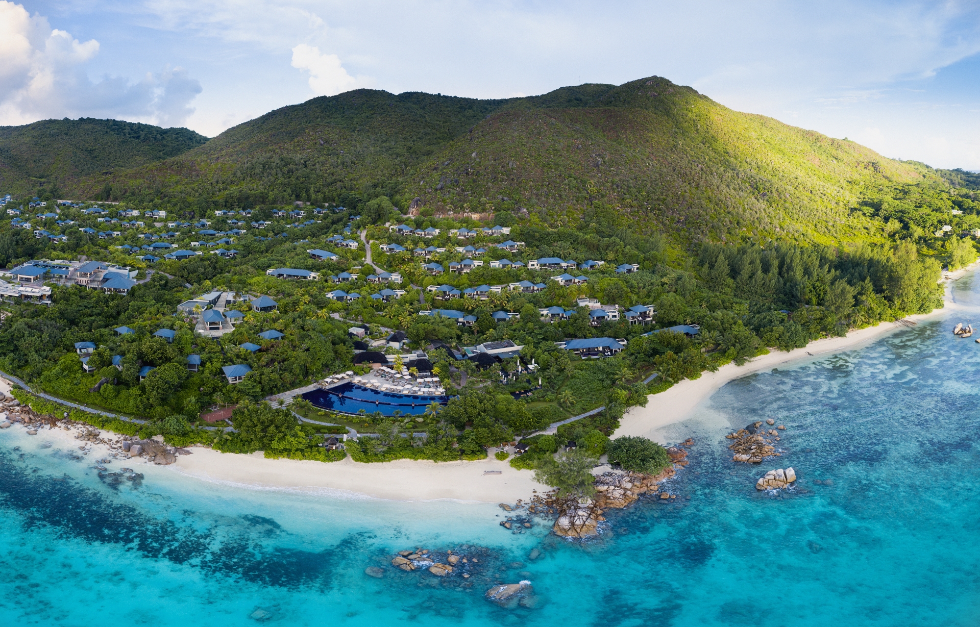 Resort View - Raffles Seychelles 