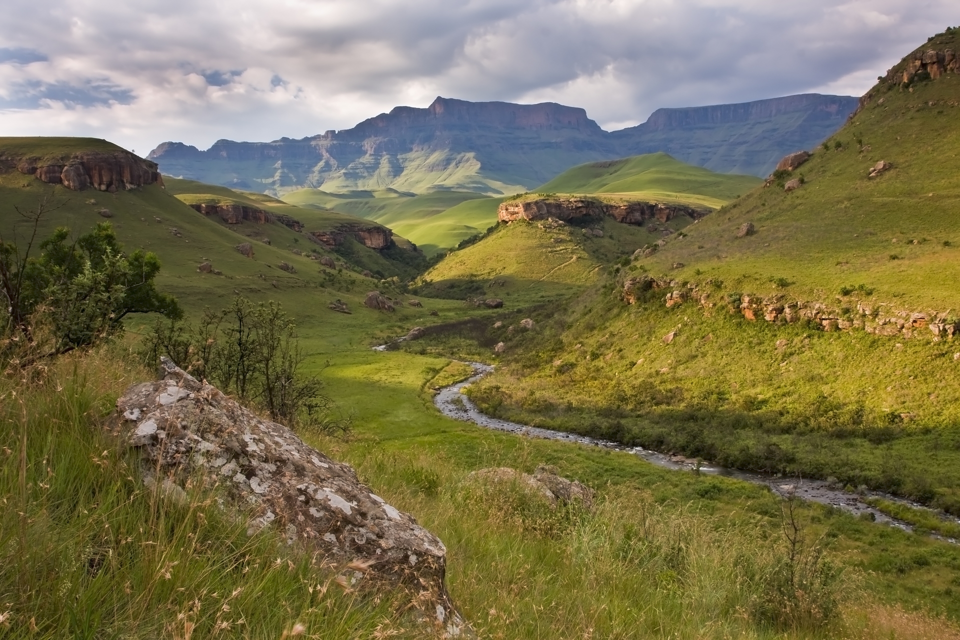 Drakensberg - South Africa Uncovered  